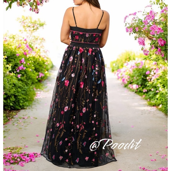 INA Stunning embroidered floral maxi dress S M L - Picture 3 of 10